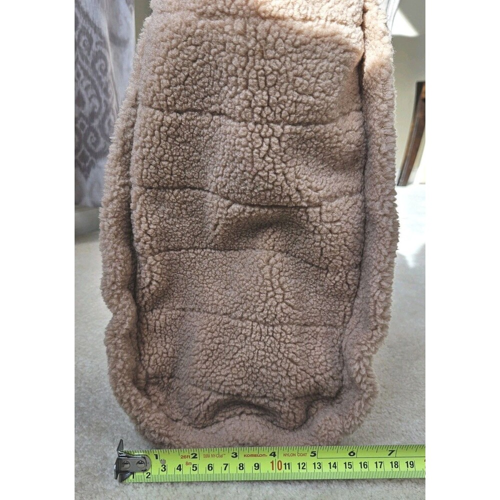 Victoria's Secret Plush Fleece Beige Tote Bag Sherpa Fluffy - Picture 10 of 10